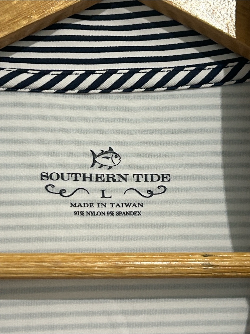 Southern Tide Adie Stripe Performance UPF Dress Size Large EUC - Picture 7 of 8